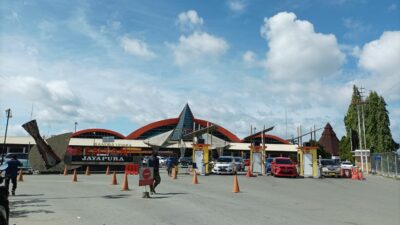 Passenger traffic at Sentani Airport drops 1% in November, cargo sees 15% surge