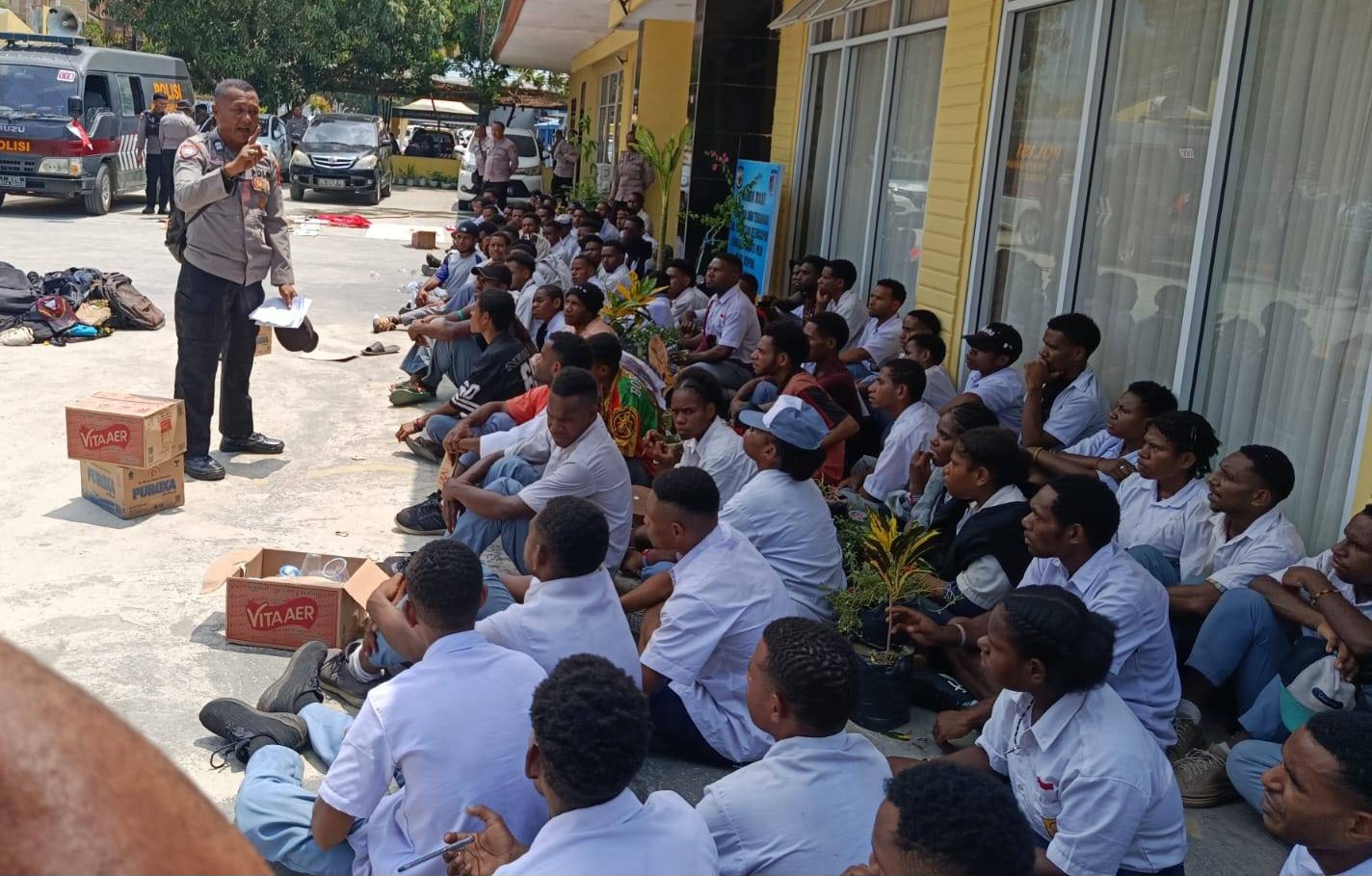 Jayapura Police: 78 students detained during protest released